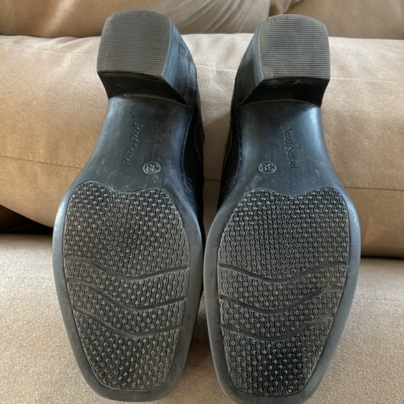 Josef Seidel The European Comfort Black Ankle Heel Bootie Shoes - Picture 5 of 7